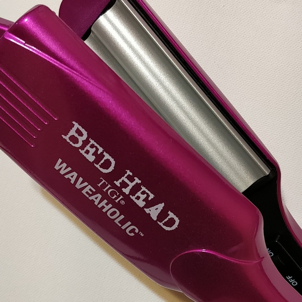 Bed Head Waveaholic by TIGI